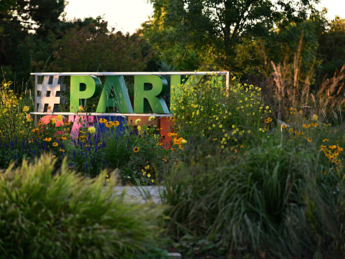 84 Schild Park der Gärten