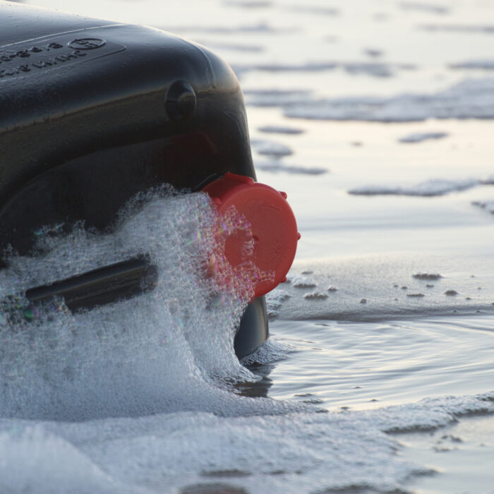 125 Plastikkanister an dder Ostseeküste